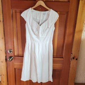 White Midi Sundress with Cap Sleeves and Scoop Neck